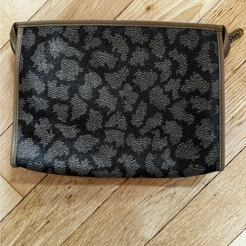 Yves Saint Laurent Vintage Black and Tan Cosmetic Case/Toiletry Bag - Picture 4 of 16